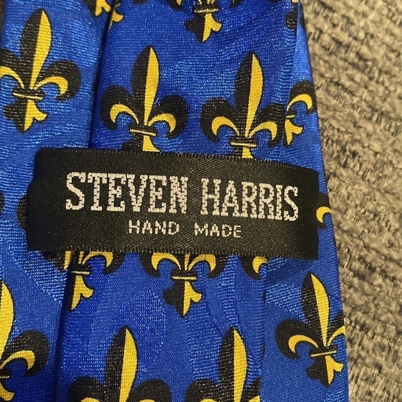 Steven Harris Saints Emblem Tie - Picture 3 of 4